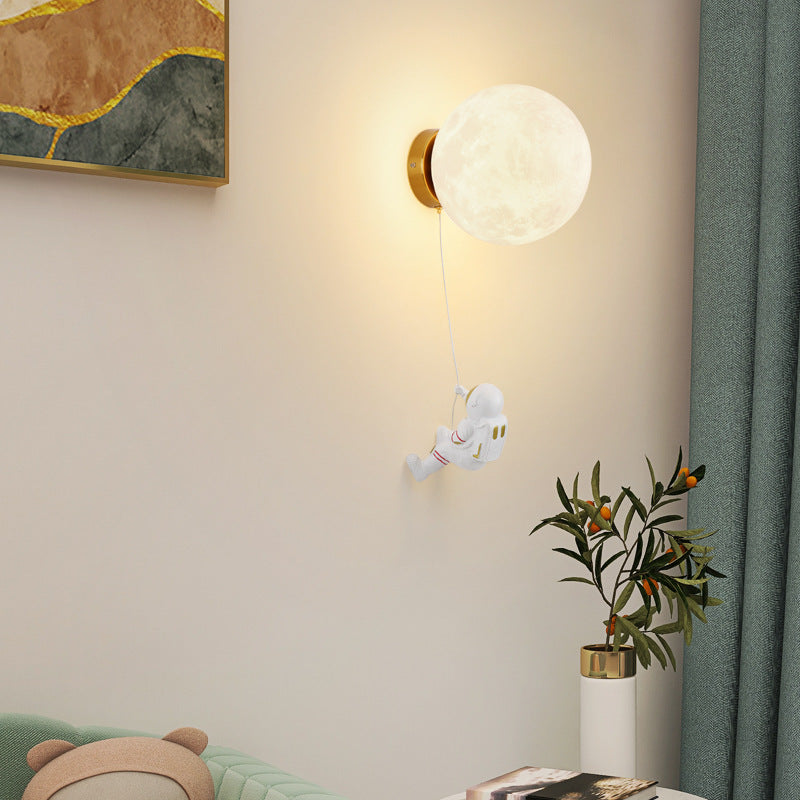 Moderne minimalistische Mond-Wandlampe fürs Kinderzimmer