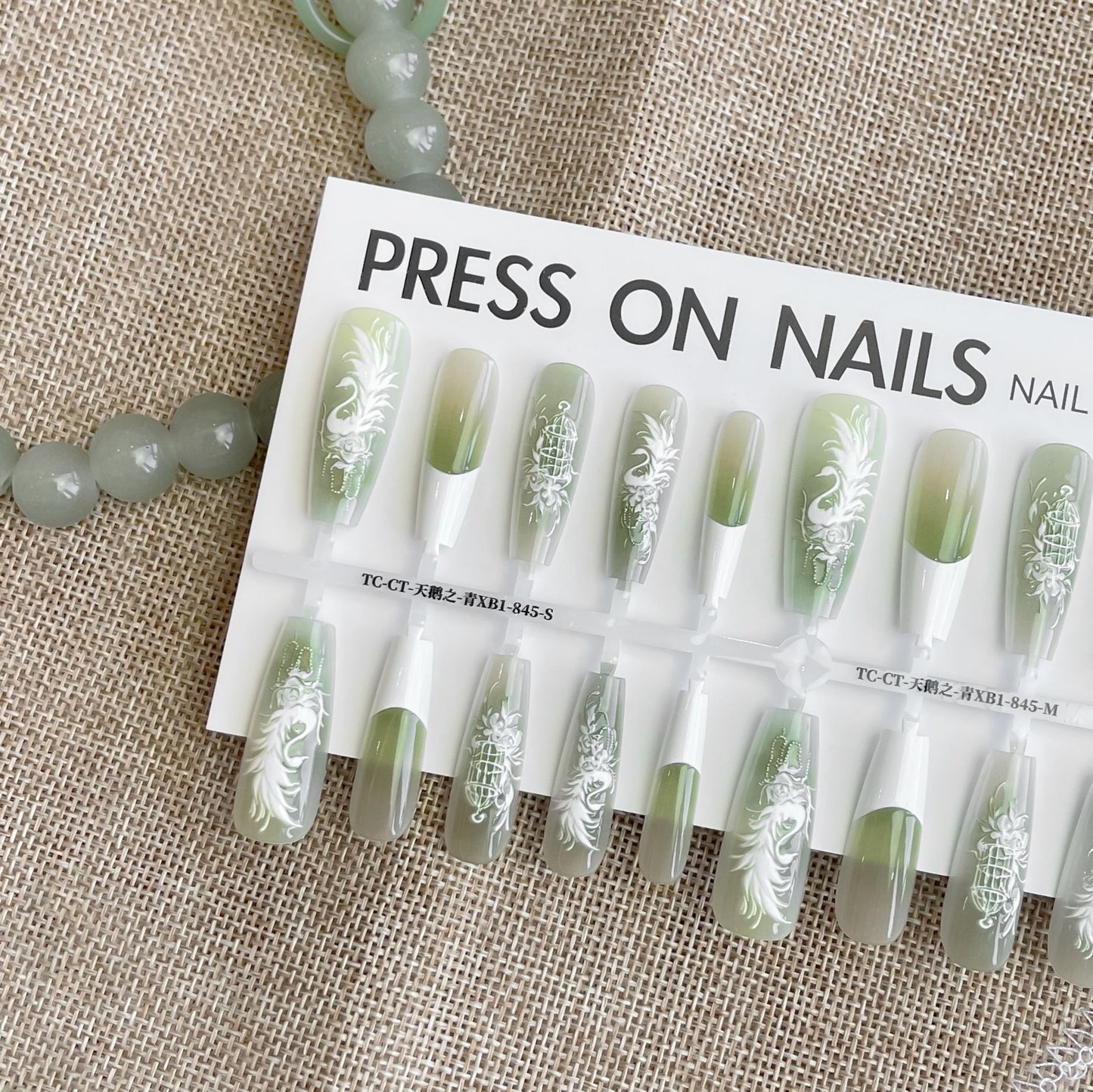 Neue chinesische Antik-Schwanenrelief-Stickerei für Nagelspitzen